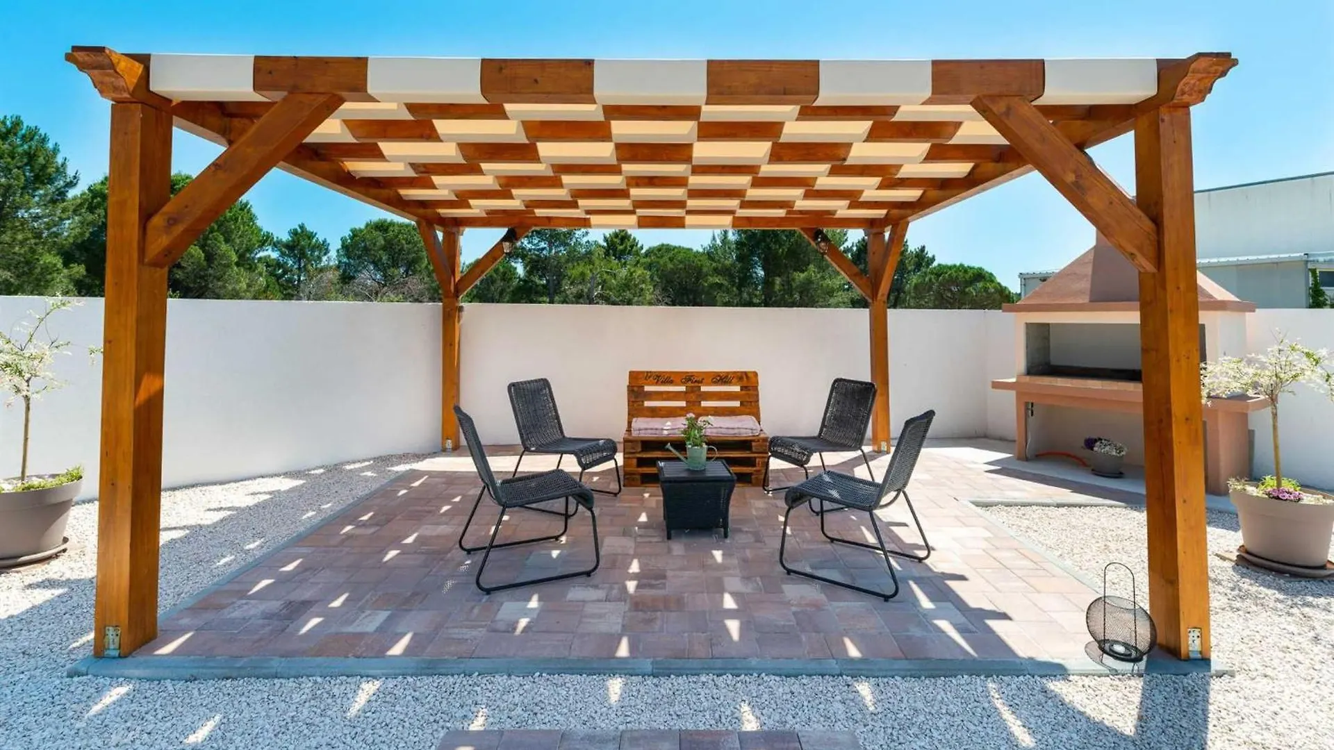 4* Villa First Hill With Heated Pool, Zaton Zaton  Croatia