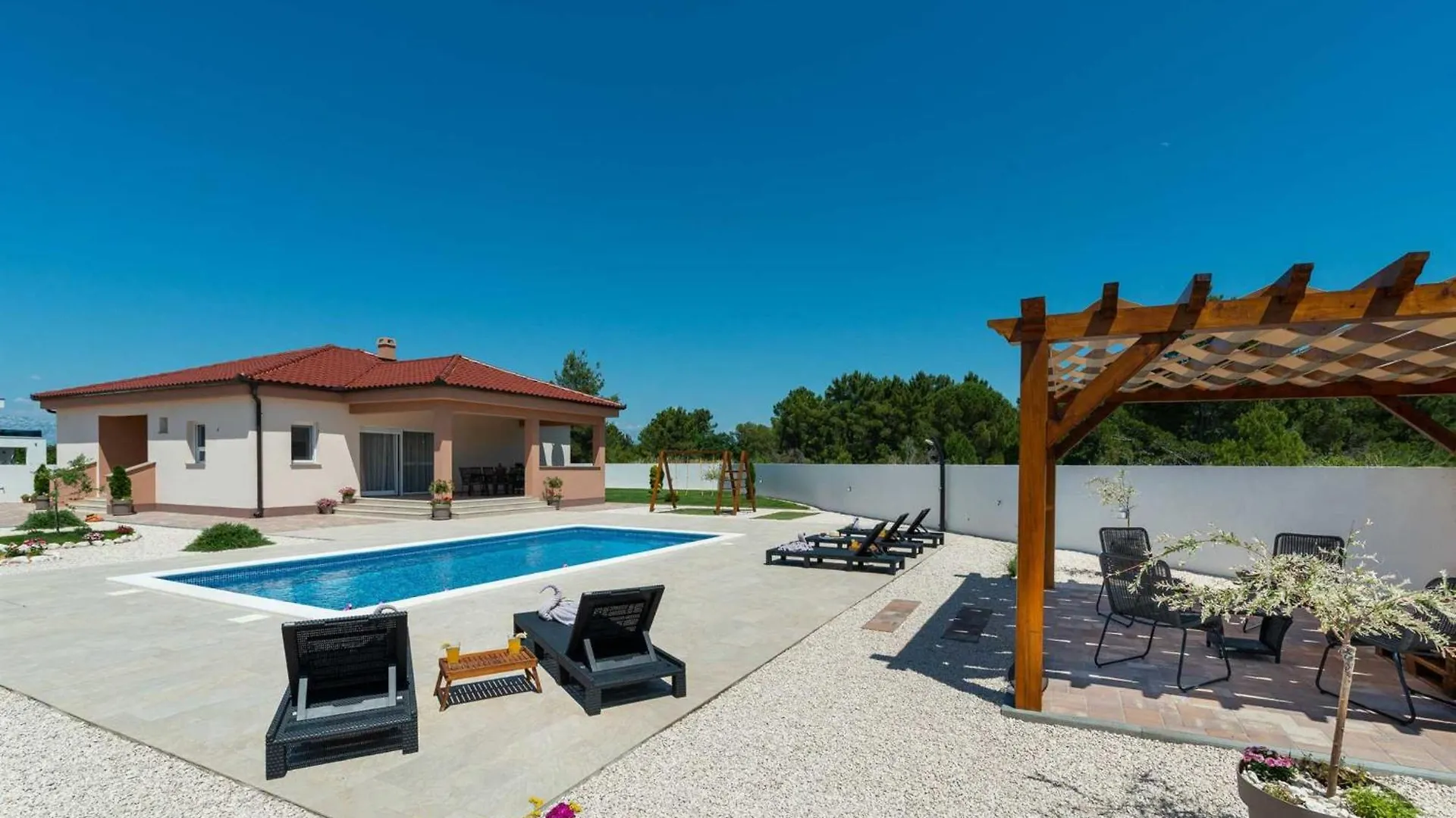 4* Villa First Hill With Heated Pool, Zaton Zaton   Zaton (Zadar)