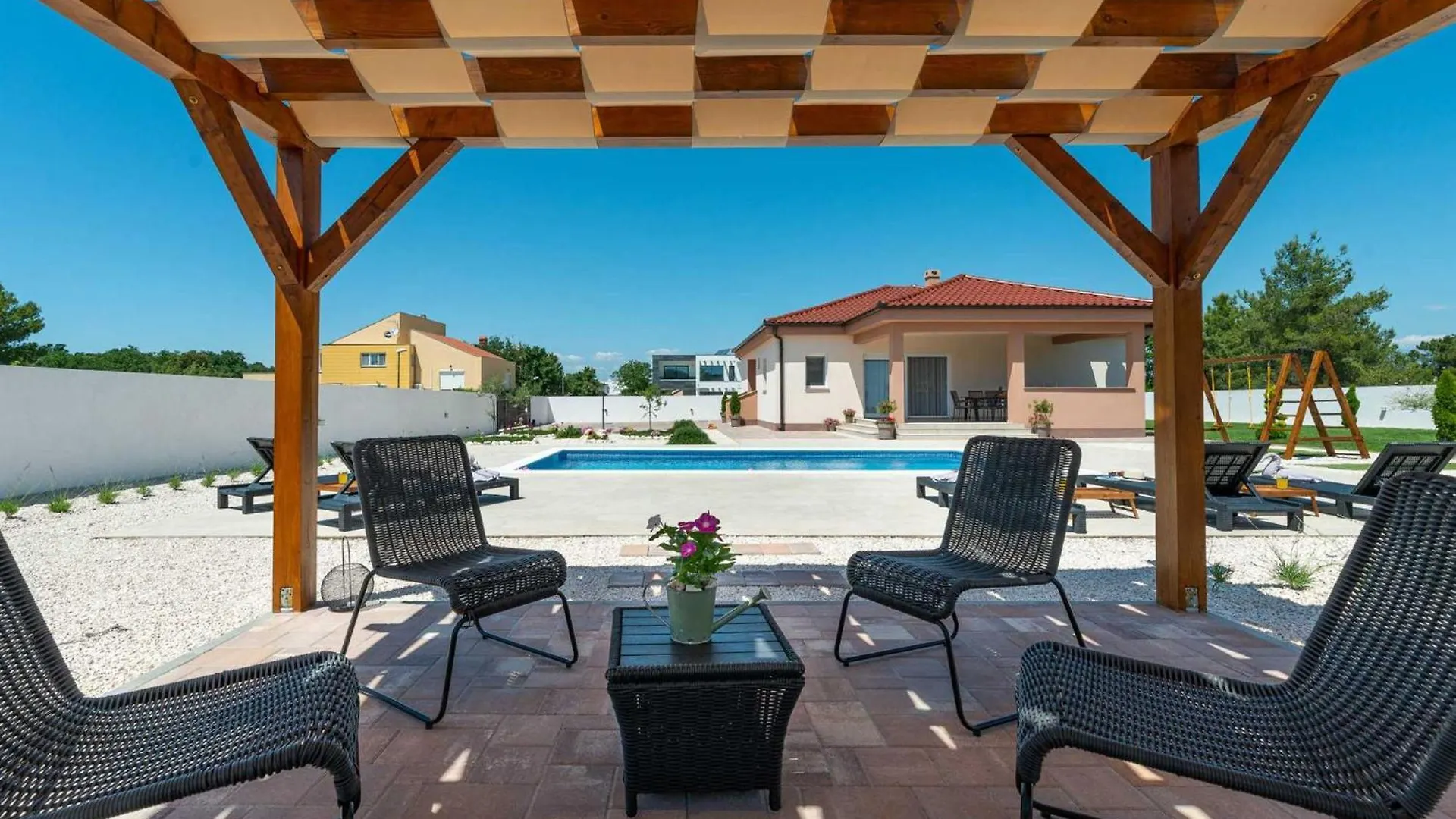 4* Villa First Hill With Heated Pool, Zaton Zaton  Zaton (Zadar)